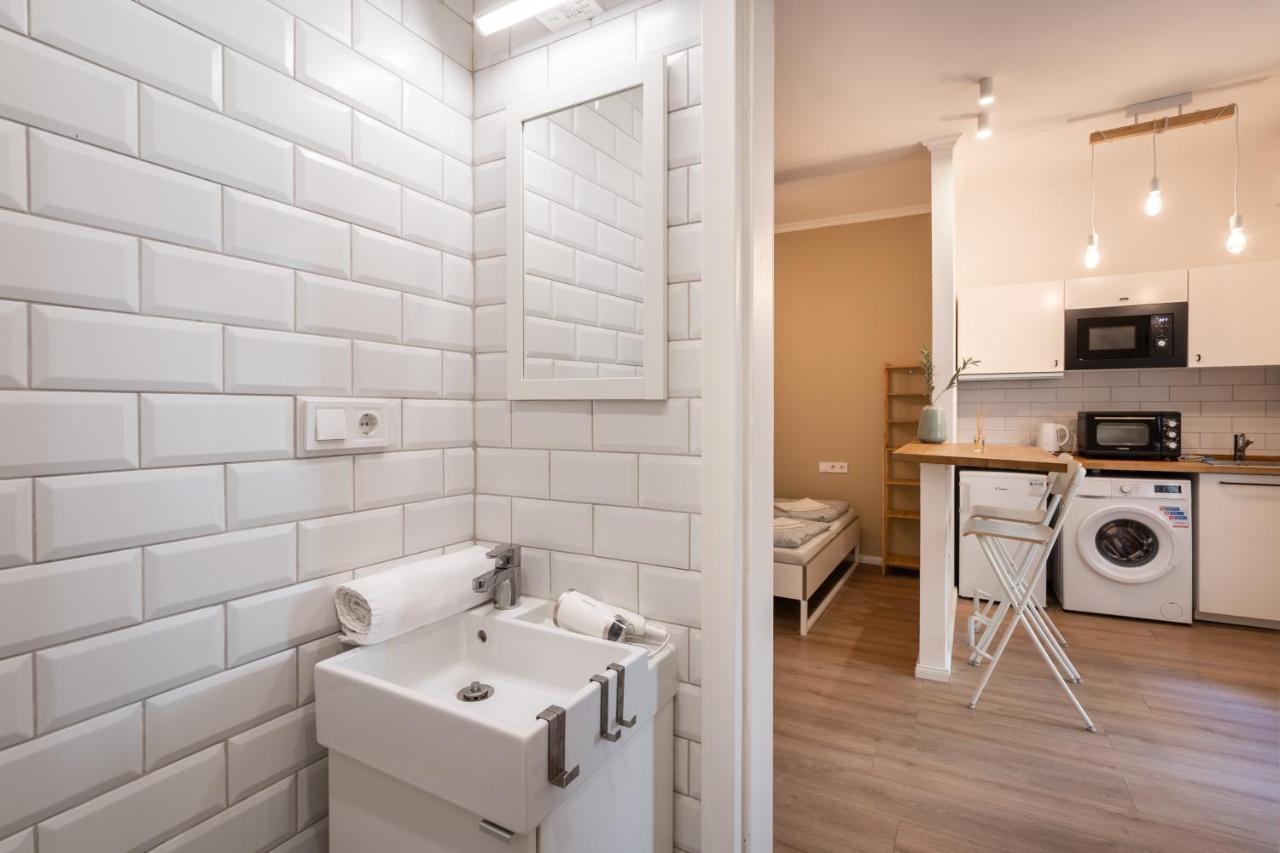 D71- Boutique Apartments, Best Location, by BQA Budapest Extérieur photo